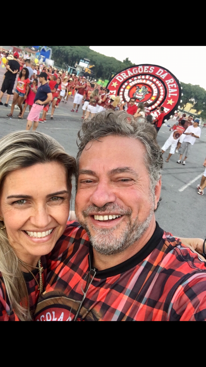 Jacqueline Meirelles e Júlio Casares - Divulgação 