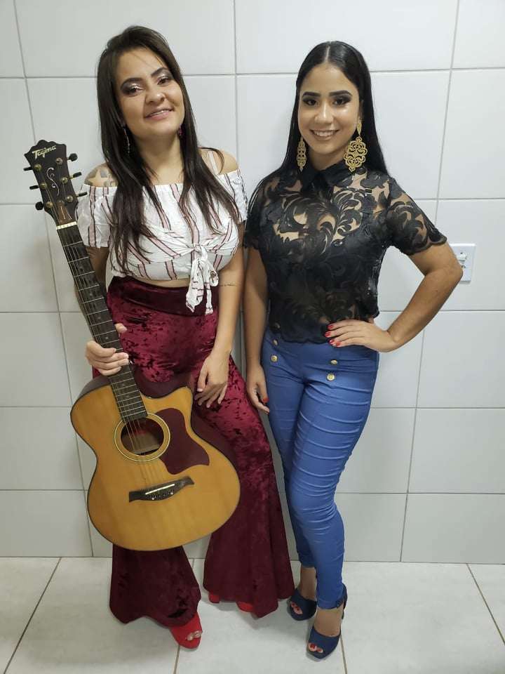 Somos a Andreina & Adriany!! Cantoras brasileiras