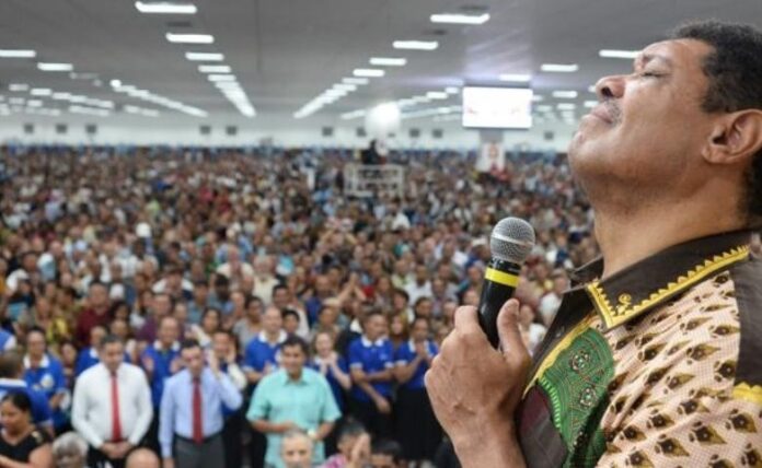 Pastor ajuizado por MPF por promessa de cura da covid