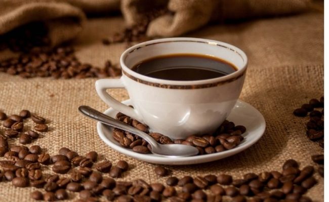 10 Melhores Cafeteiras para um Café Perfeito 