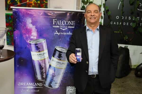 Falcone Wine lança espumante em lata 