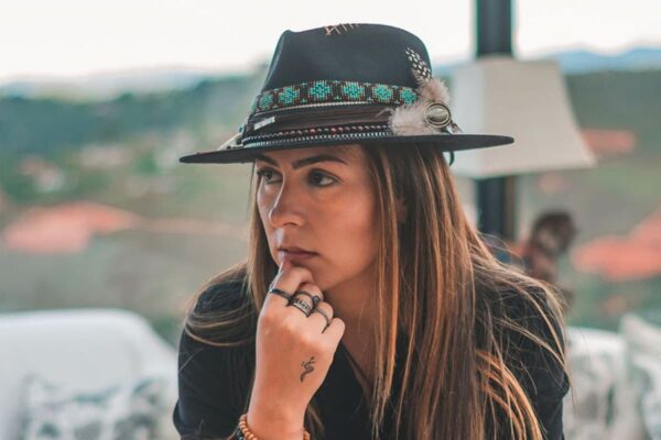 Nayra Days e o lançamento da canção “Por Nós Dois” Nayra Days e o lançamento da canção “Por Nós Dois”