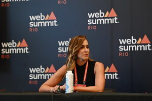 Natalia Guitler no Web Summit Rio 2023 Natalia Guitler no Web Summit Rio 2023