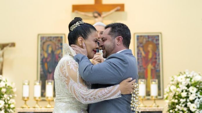 Renata Carvalho e Gilberto Cabett