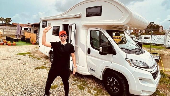 DJ Fabio Lopes embarca na "Tour Europa 2024 #FL28" DJ Fabio Lopes embarca na "Tour Europa 2024 #FL28"