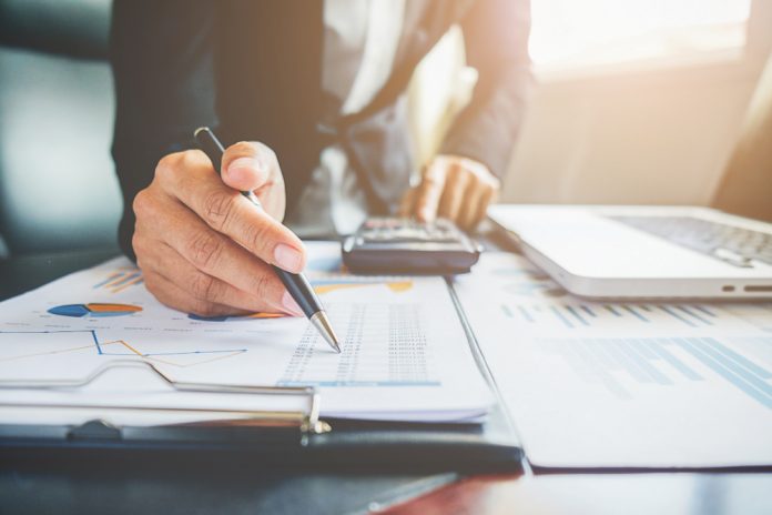 Finanças pessoais e empresariais: como separar os gastos?