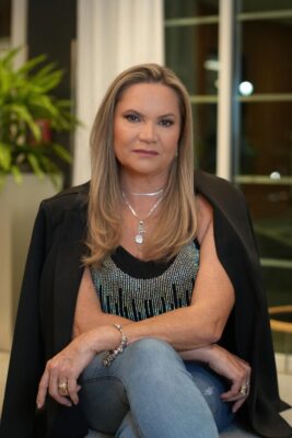Cida Arruda e o Poder da Conexão Cida Arruda e o Poder da Conexão