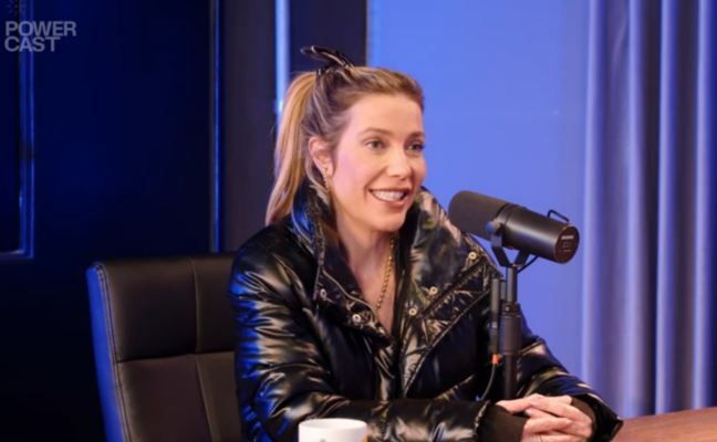 Luiza Possi anuncia o “Prosperidade 360°” Luiza Possi anuncia o “Prosperidade 360°”