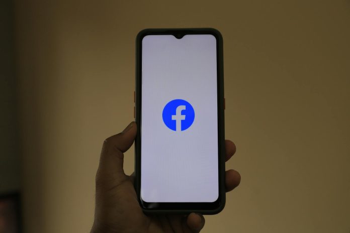 Como baixar vídeos do Facebook rápido e fácil: Guia Prático e Eficiente