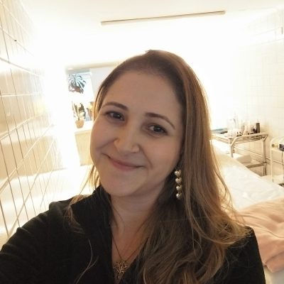 Dra. Ana Luísa Koshiyama: o cuidado que toda mãe merece Dra. Ana Luísa Koshiyama: o cuidado que toda mãe merece