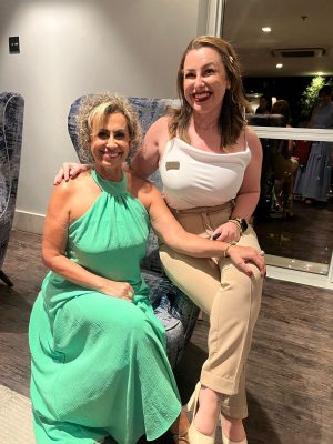 Litz Tomaschewski e sua Dra. Mãe Kátia Moitta : Cuidado, propósito e amor no Dia das Mães Litz Tomaschewski e sua Dra. Mãe Kátia Moitta : Cuidado, propósito e amor no Dia das Mães