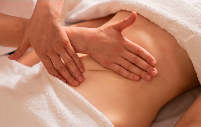 Massagistas ampliam portfólio de técnicas holísticas e sensuais no Campo Belo, em São Paulo