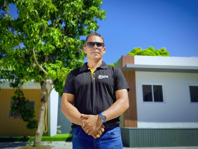 Rondnelio Pinheiro Magno Cria e a Plataforma que Simula Terremoto
