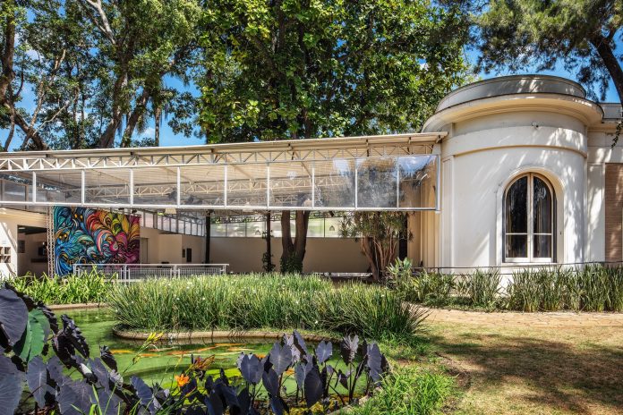 Aberta ao público desde 2007, a Casa Museu Ema Klabin teve sua arquitetura inspirada no Palácio de Sanssouci, na Alemanha. Foto: Nelson Kon / Arquivo Casa Museu Ema Klabin.